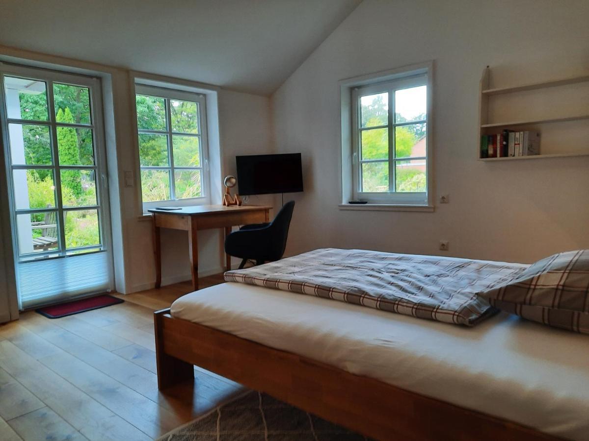 Idyllisches Schwedenhaus In Ruhiger Hanglage Oetzen Extérieur photo