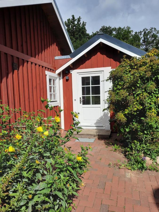 Idyllisches Schwedenhaus In Ruhiger Hanglage Oetzen Extérieur photo